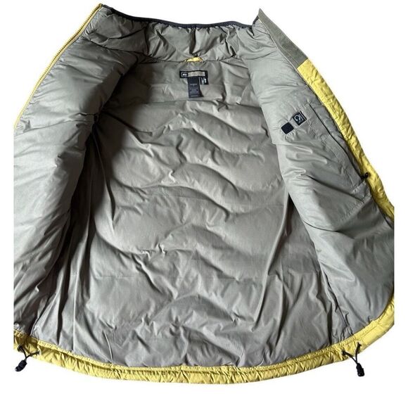 REI Puffer Vest Womens S Yellow Gold Quilted Goosedown Gorpcore - Picture 8 of 8
